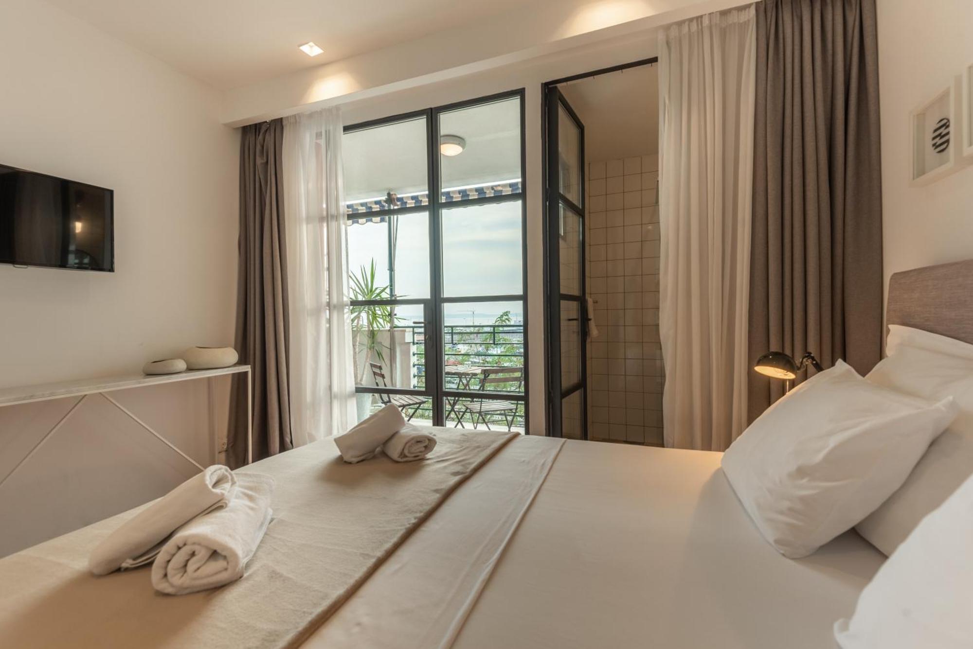 Apartmán Bregos Superior - Unique Design 3-br - Unbelievable Panoramic View Of - Walking Distance From Unesco Palace And Bacvice - Free Parking - Buralux *