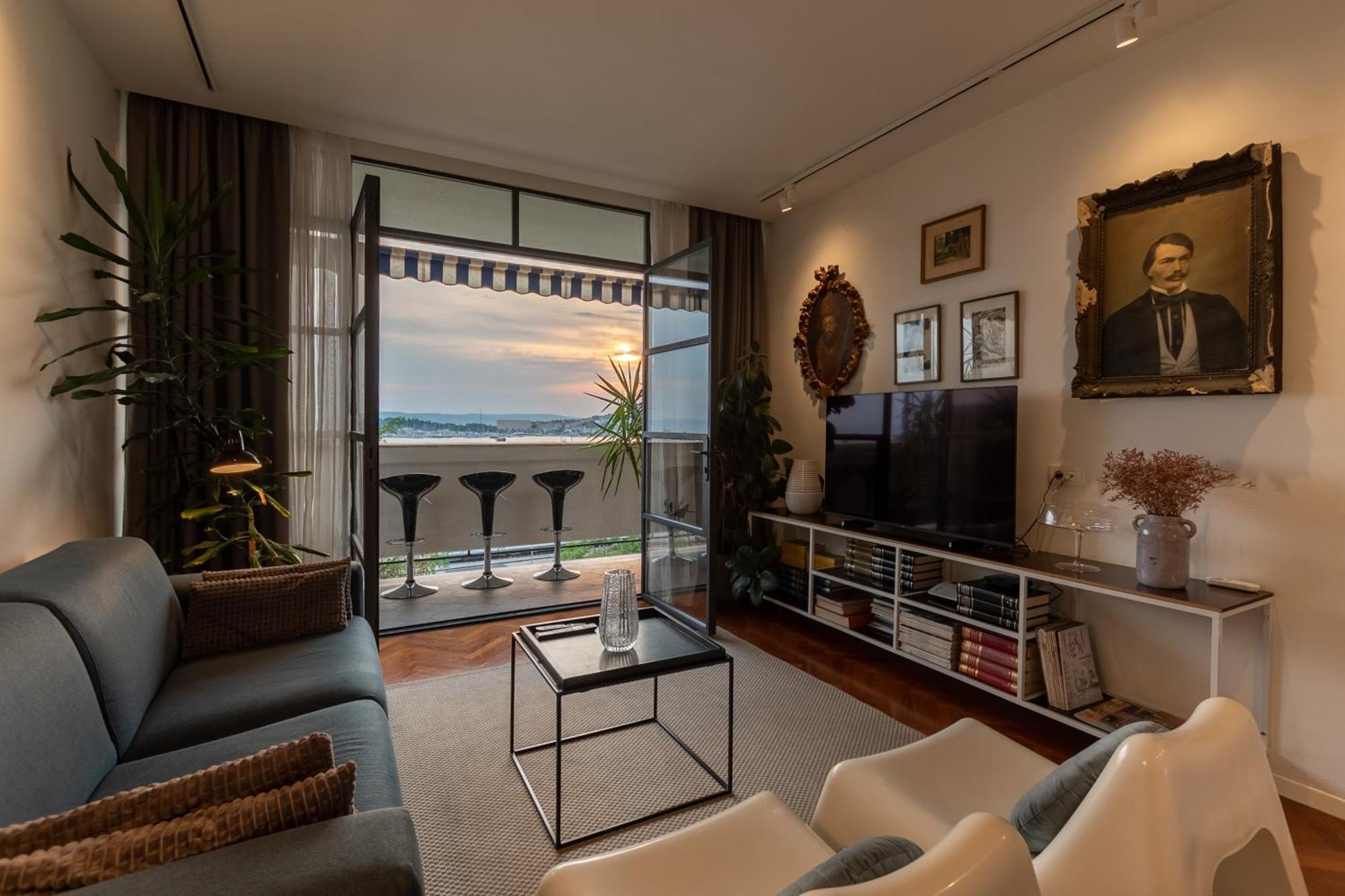 Apartmán Bregos Superior - Unique Design 3-br - Unbelievable Panoramic View Of - Walking Distance From Unesco Palace And Bacvice - Free Parking - Buralux